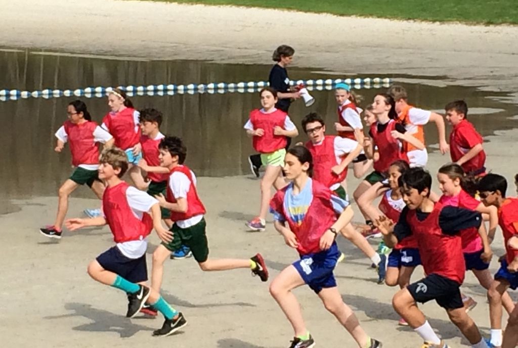 The Unquowa School Runners Take Your Mark