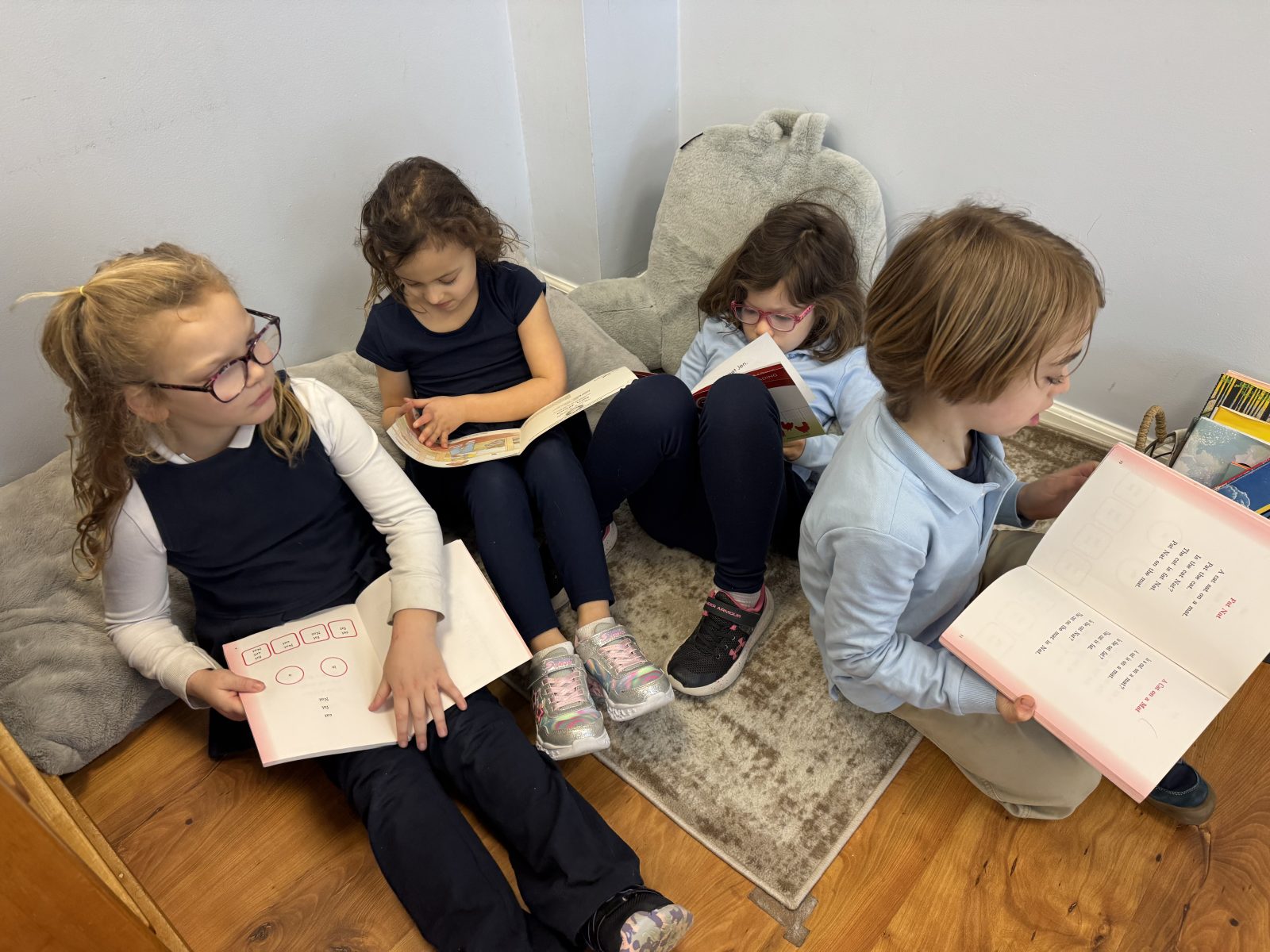 K Students Reading K Students Reading